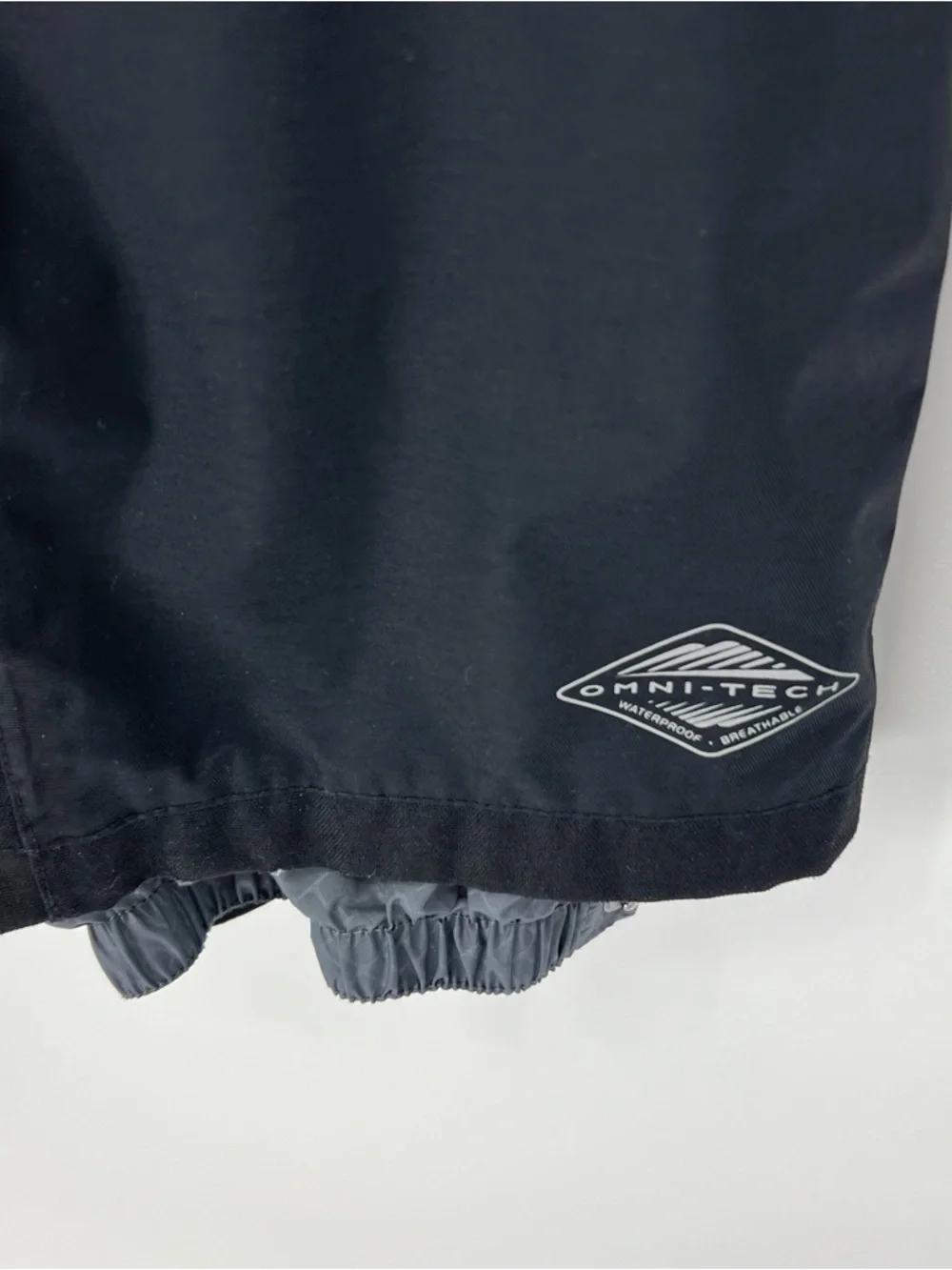 Columbia men’s Omni tech snow pants medium